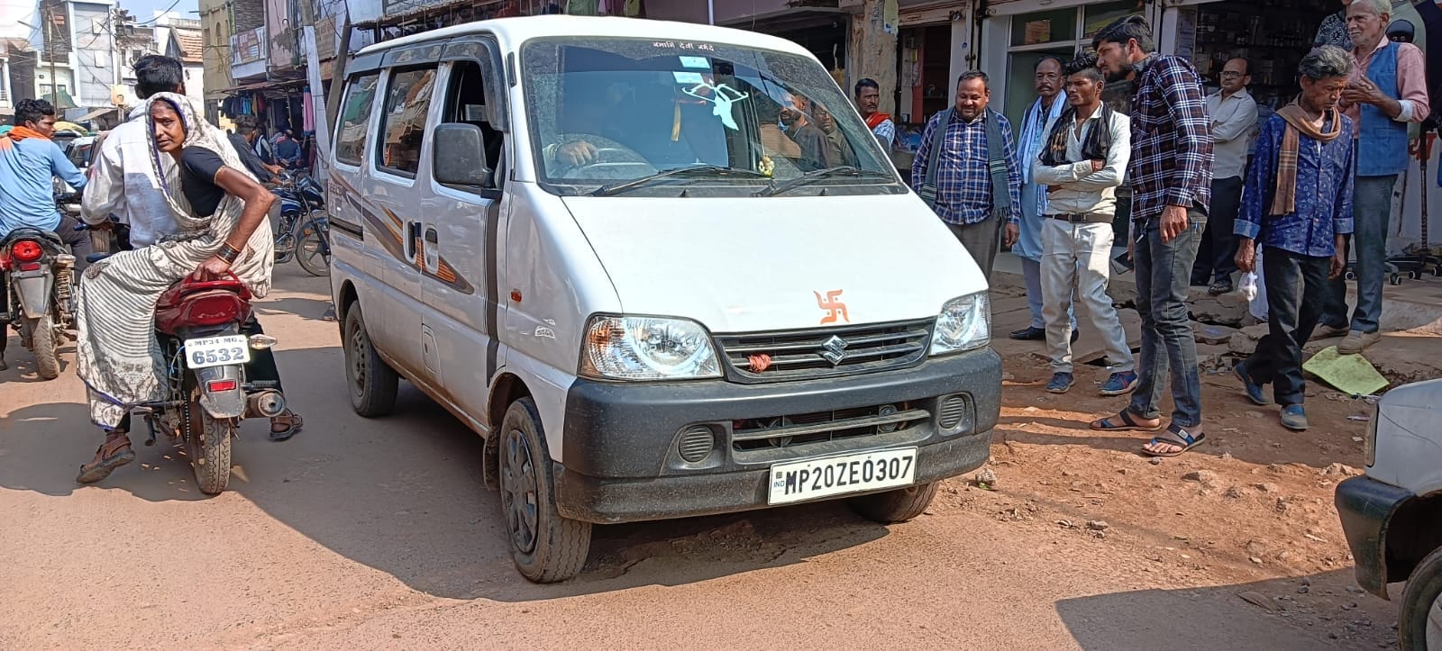 पुलिस द्वारा जब्त की गई कार