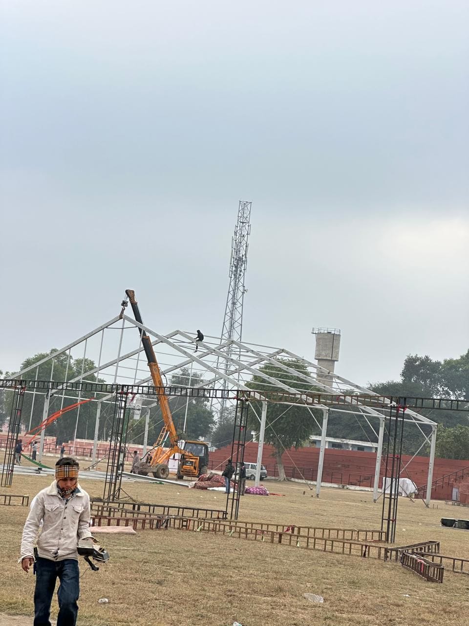Om Prakash Chautala's tribute meeting tomorrow, water proof pandal being set up in the stadium