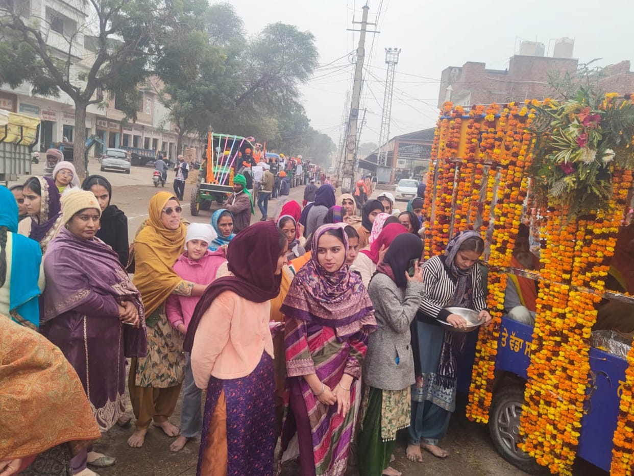Gatka in Ratia's Nagar Kirtan