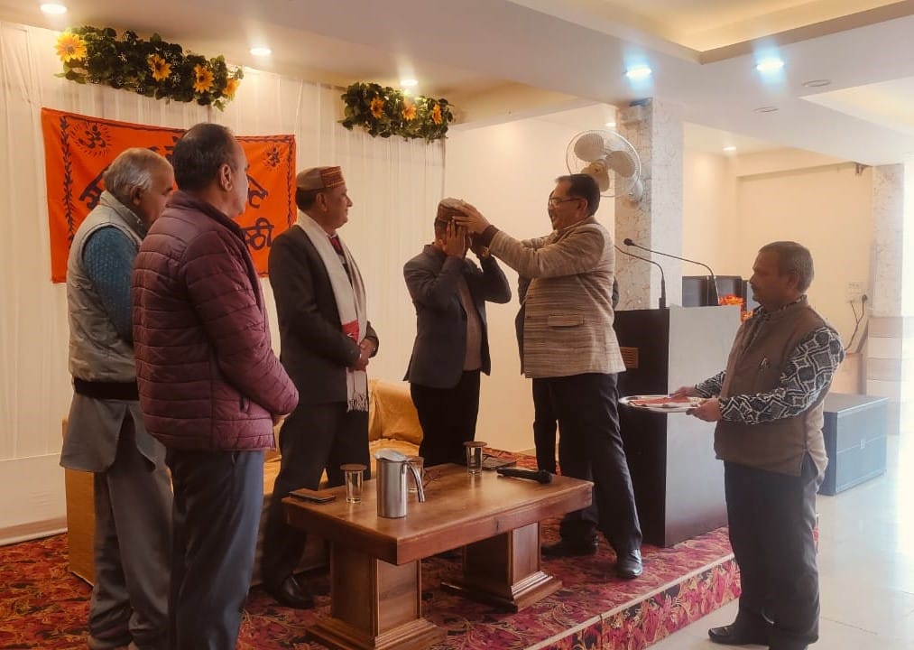 People should also follow their duties: Dr. Kismat