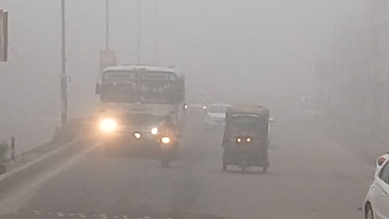 Fog increased the problems of drivers, cold winds tormented them
