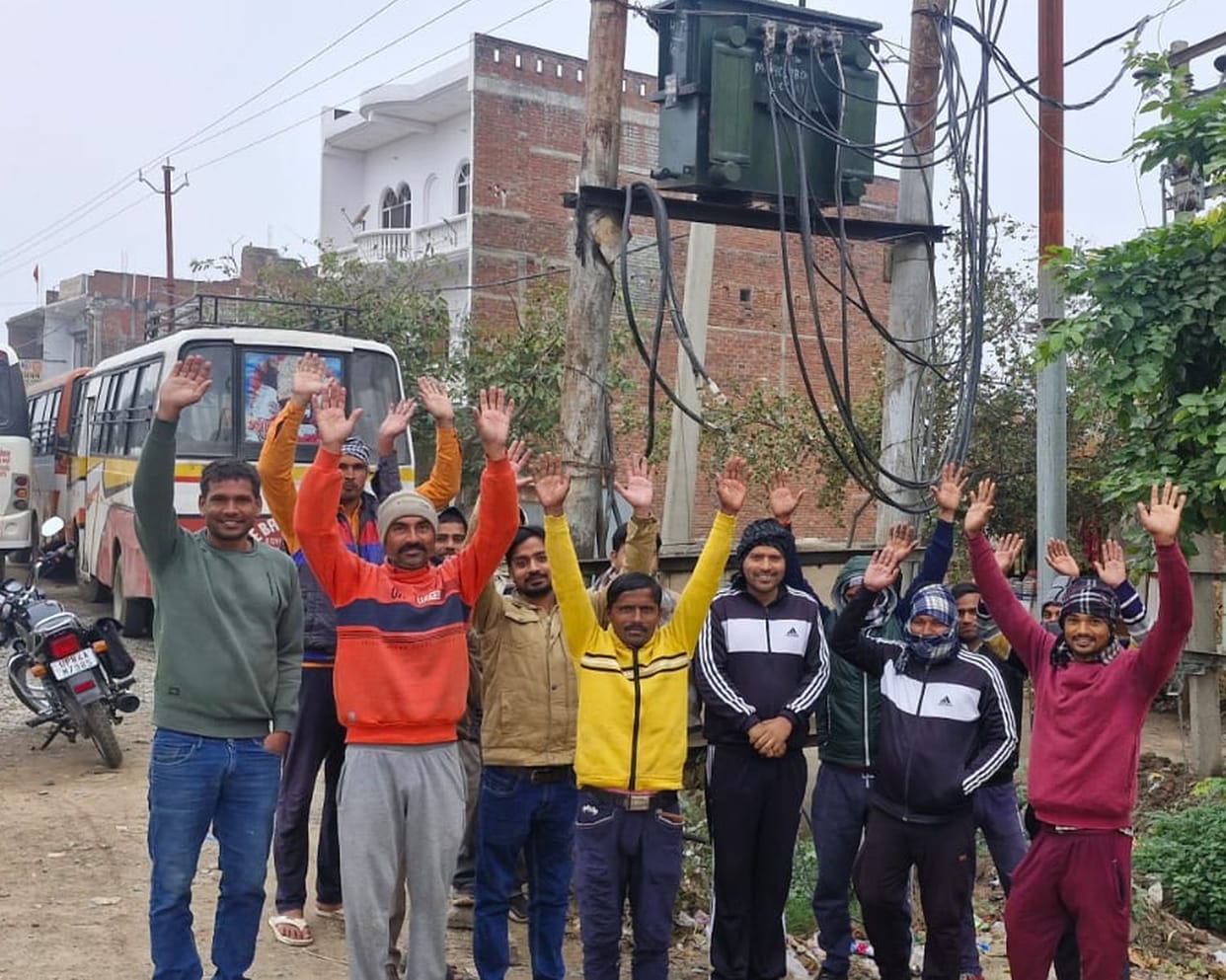 Transformer broken for three days, people troubled by power crisis