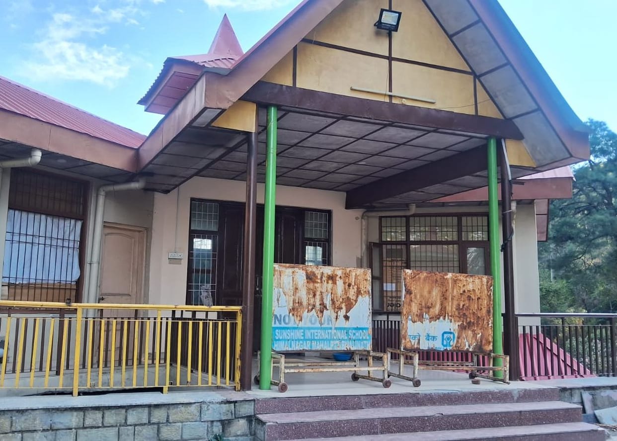 Cafe house victim of neglect in Jogindernagar