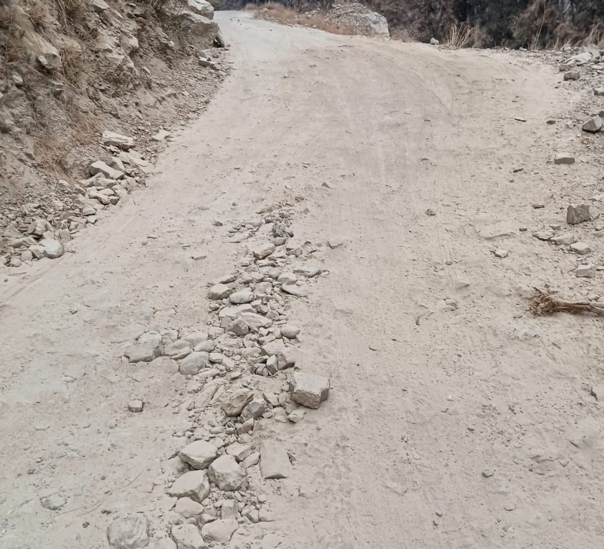 Forget vehicles on the road, even walking on foot is dangerous.