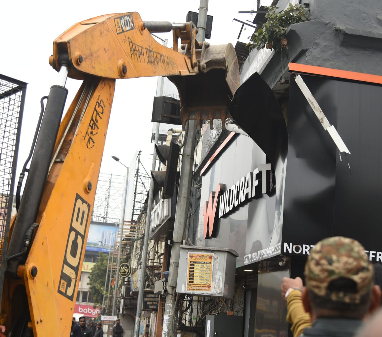 Cows should not be seen on the roads, bonfire should be lit in the cowshed.