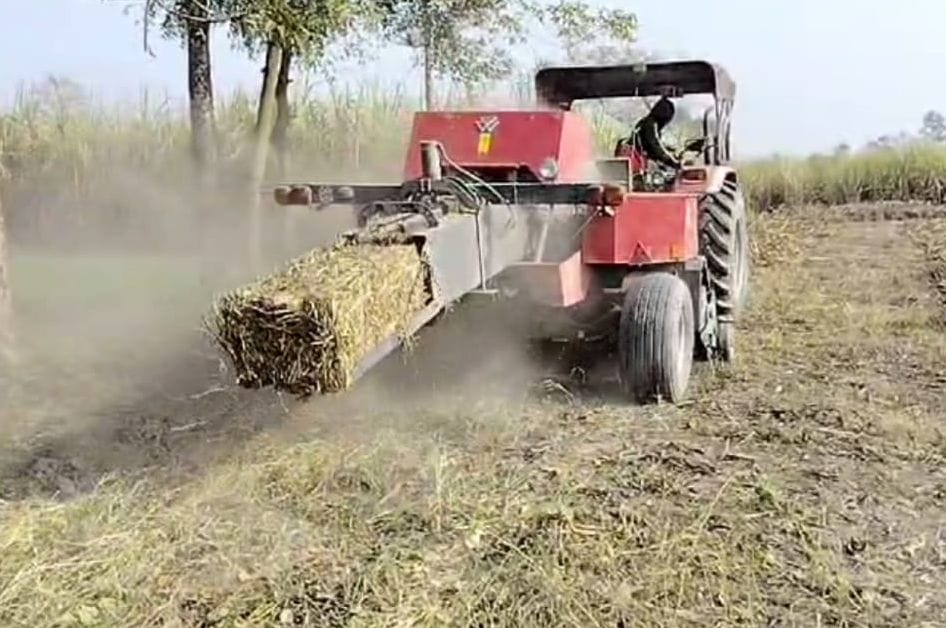 Umaria News: Administration strict on stubble burning, three fined in Bandhavgarh too