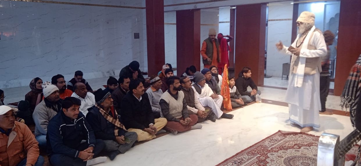Sri Bharatiya Kala Kendra recited Hanuman Chalisa after separate formation of the club.