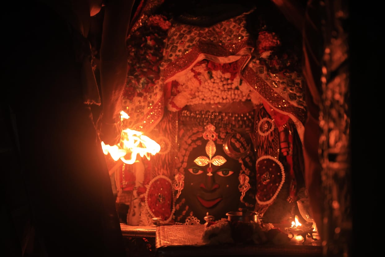 Devotees started New Year by having darshan of Baba Mahakal thousands of devotees reached the Bhasma Aarti.