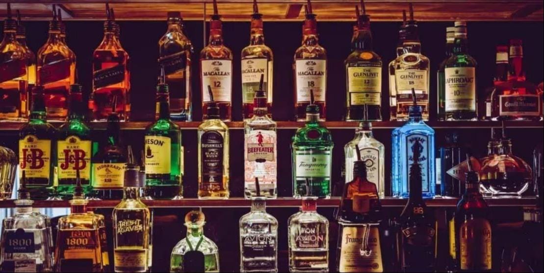 In this district of UP, liquor shops will remain closed from 10 am to 5 pm on Holi.