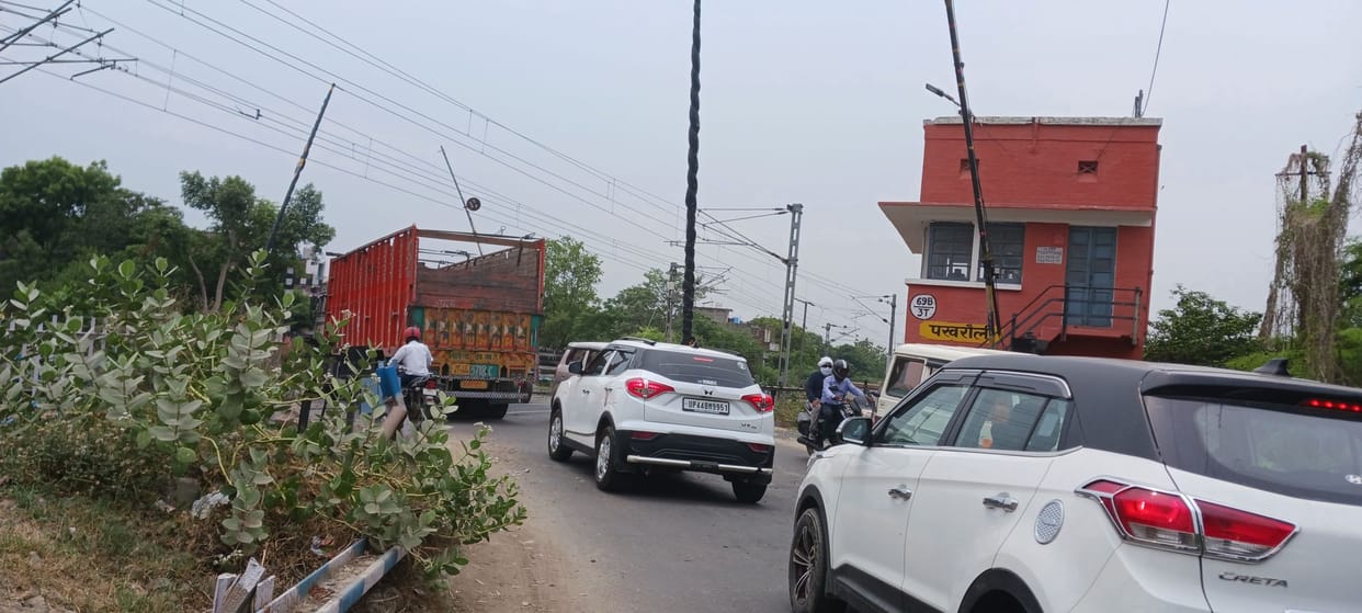 There will be a 12-hour road block at Pakhraili railway crossing today.