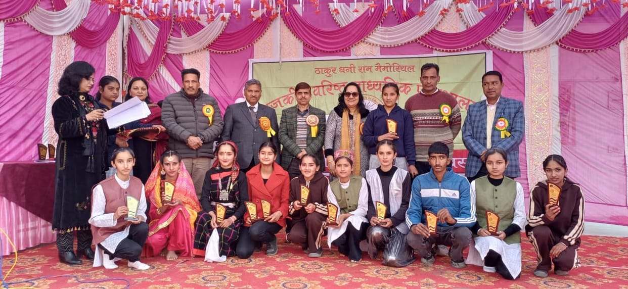 Tanuja, Siddharth became the best students