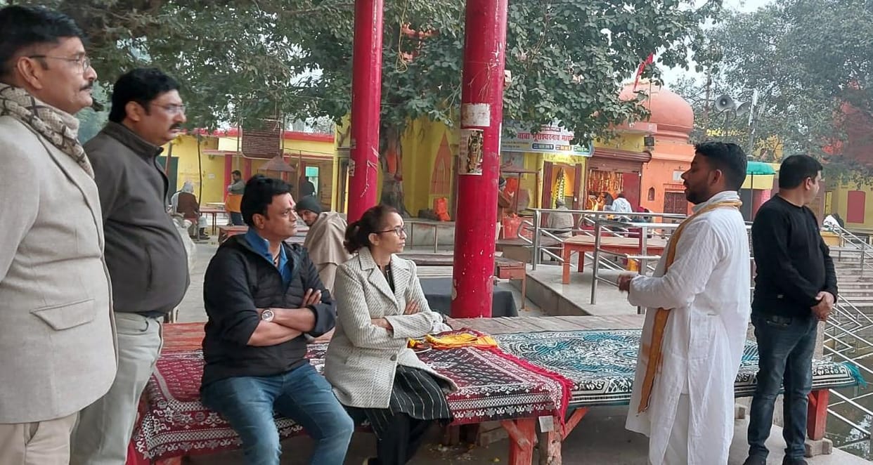 PM Modi niece visited mother Lalita