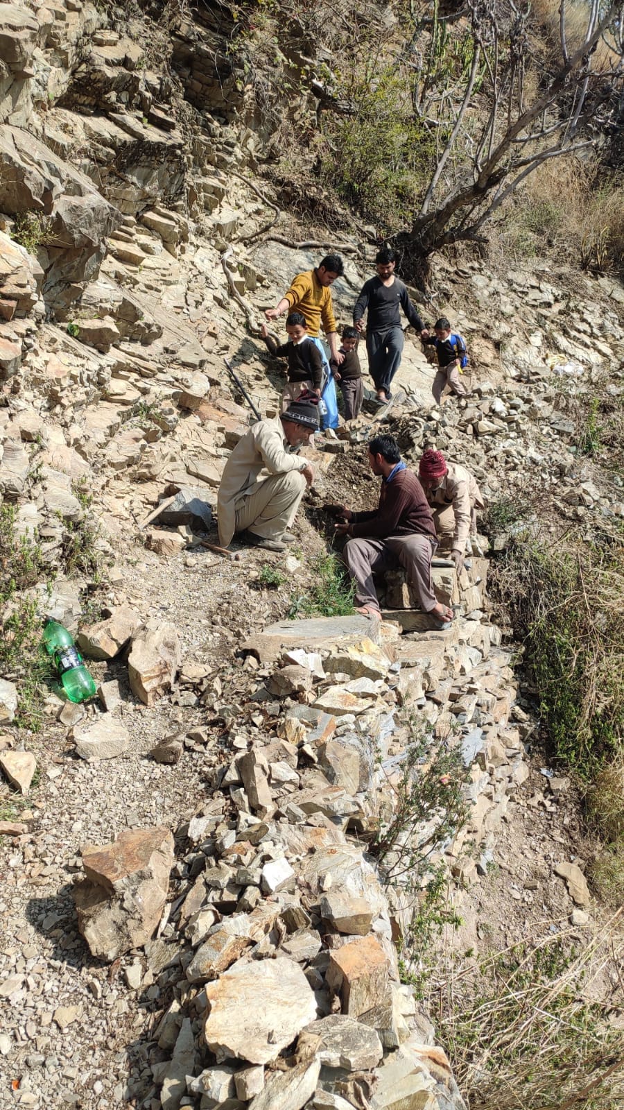 Dahar village still waiting for road even after 77 years of independence