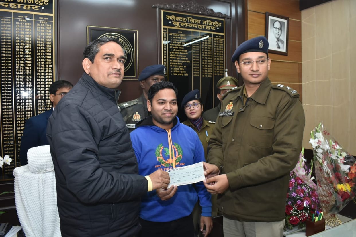 The victim was compensated by auctioning the goods purchased from the stolen money