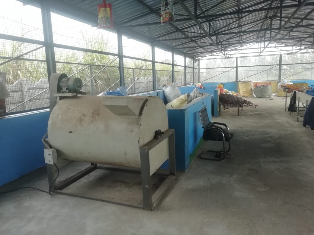 MRF centers locked, machines rusting