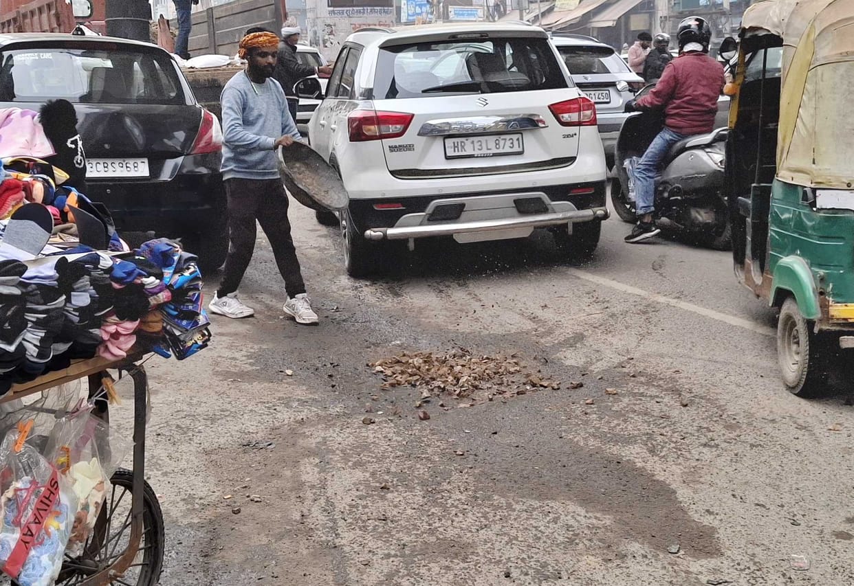 The city roads were repaired before the arrival of CM