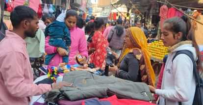 Minimum temperature dropped below five degrees in Raebareli, cold made people miserable