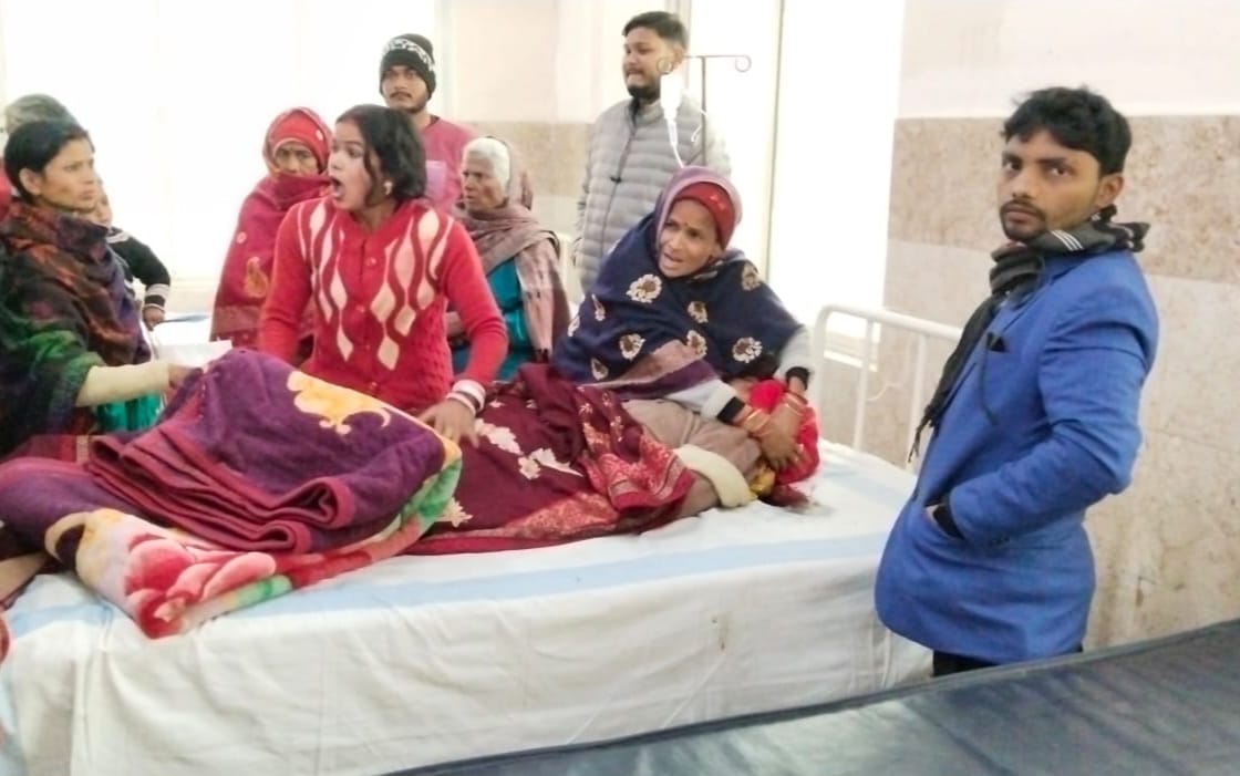 Bihar news Bettiah Bihar news woman going treatment brother in law road accidend in dead today news in hindi