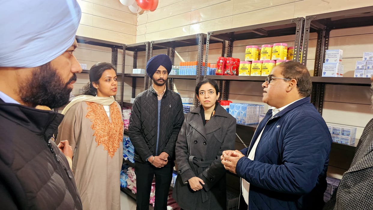 DC inaugurates PM Jan Aushadhi Kendra at Kurali Hospital