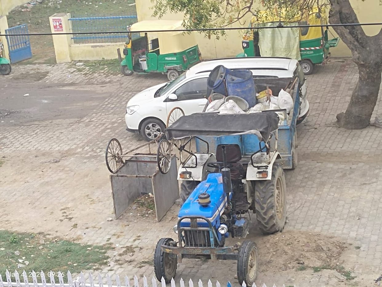 Case filed against tractor driver, Prayagraj team will investigate