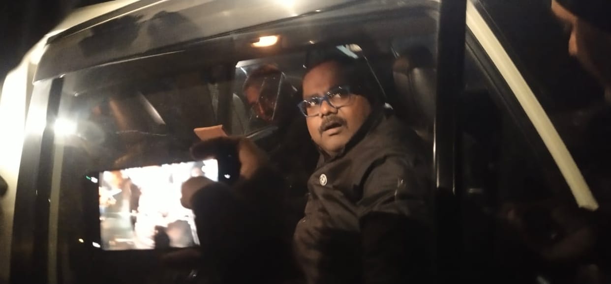 Businessman trapped in the greed of huge commission for turning black money into white