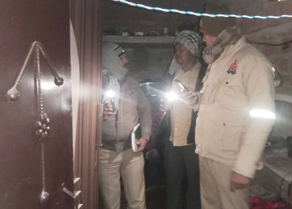 They held a knife to his throat and took away jewelery and cash from the house