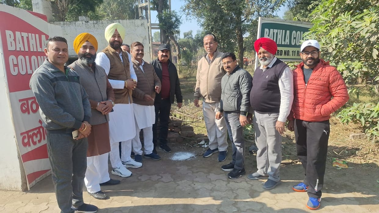 Work on installing street lights has begun in the city's UC-05 colony