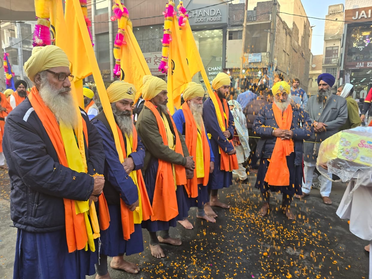 City kirtan taken out on the occasion of Prakash Utsav of Guru Gobind Singh