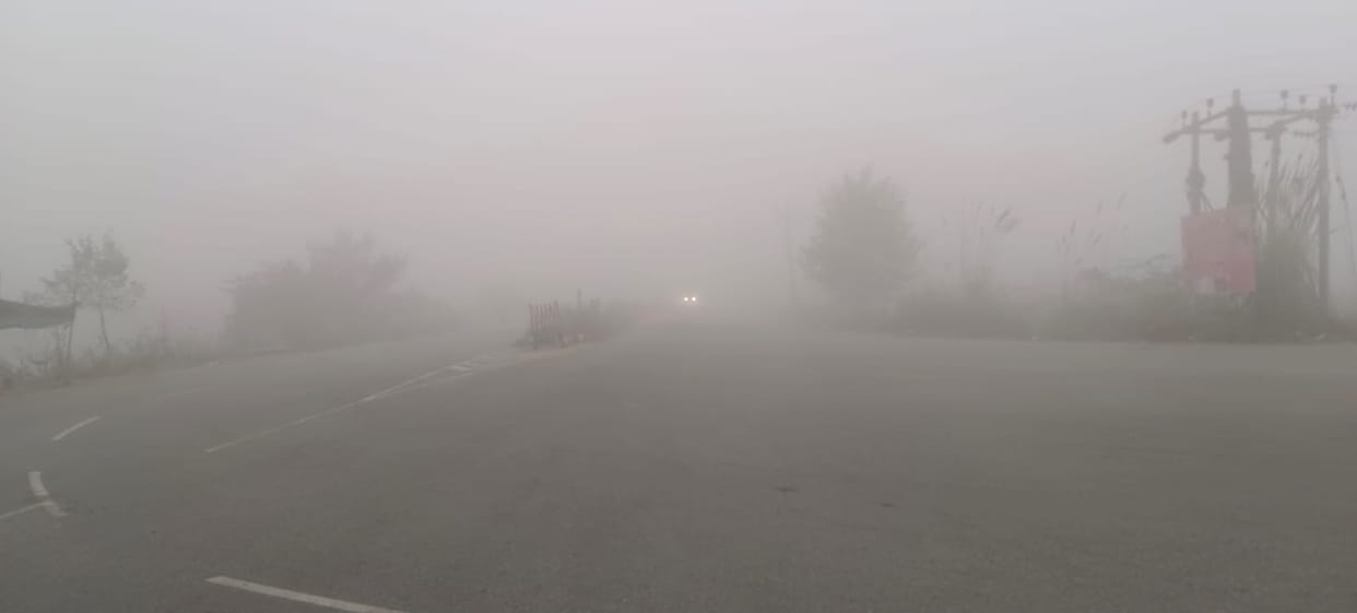 Fog stopped the speed of the train, Kalindi Express reached 9.38 minutes late
