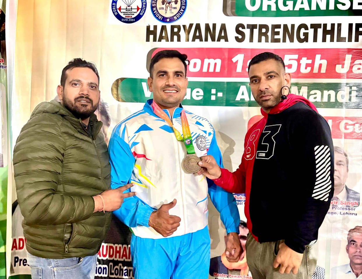 Suraj Rana won gold medal in Haryana State Strength Lifting