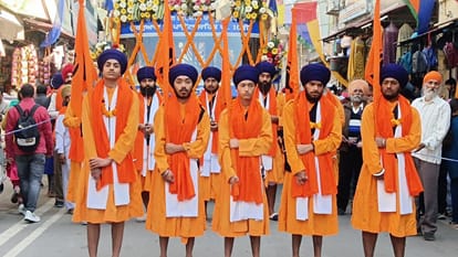 Guru Gobind Jayanti 2025 Kab Hai Know History Inspirational Quotes in Hindi