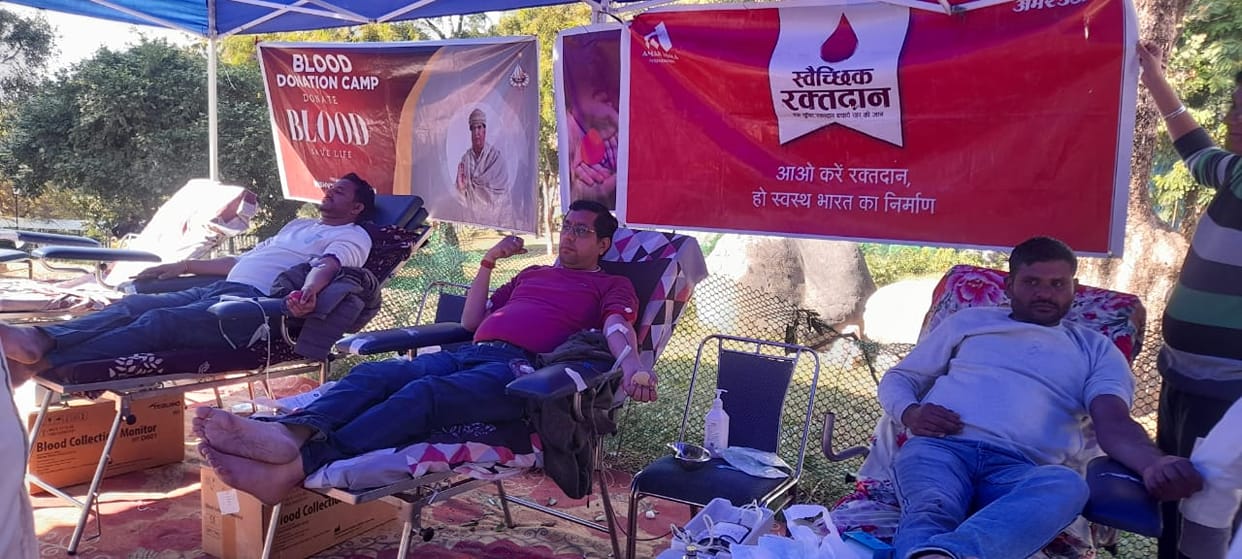 53 devotees donated blood in Shri Mata Mansa Devi Temple
