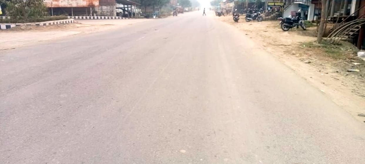 White stripes missing, risk of accidents increased in fog
