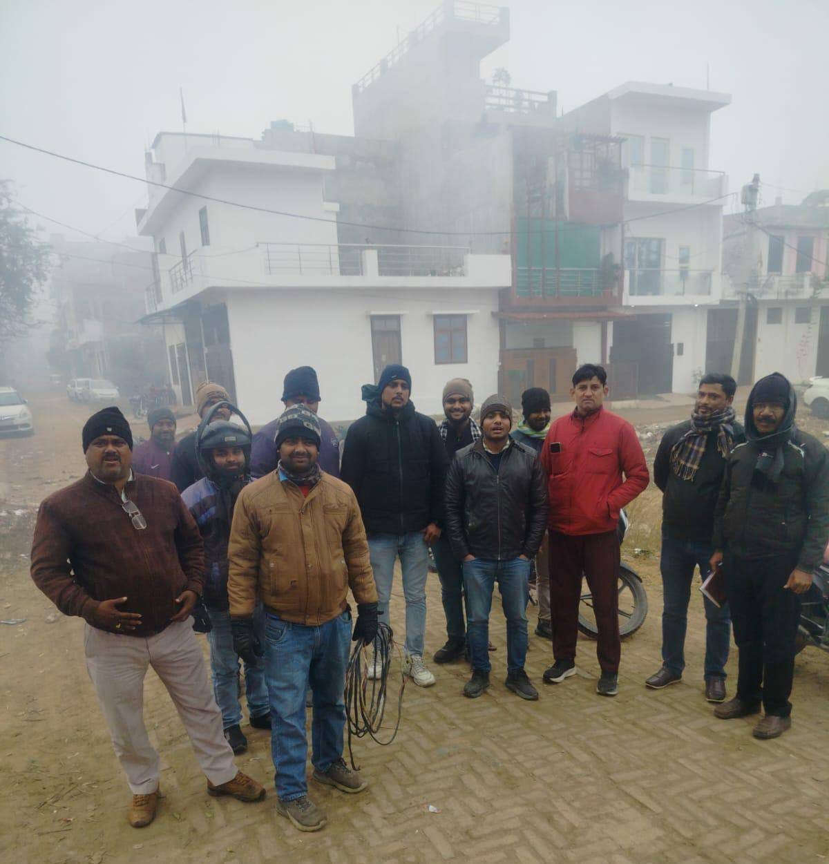 Team caught electricity theft in 16 houses, FIR