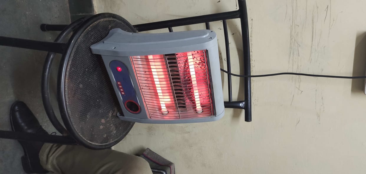 Dryness in the eyes due to the heat of the heater in winter