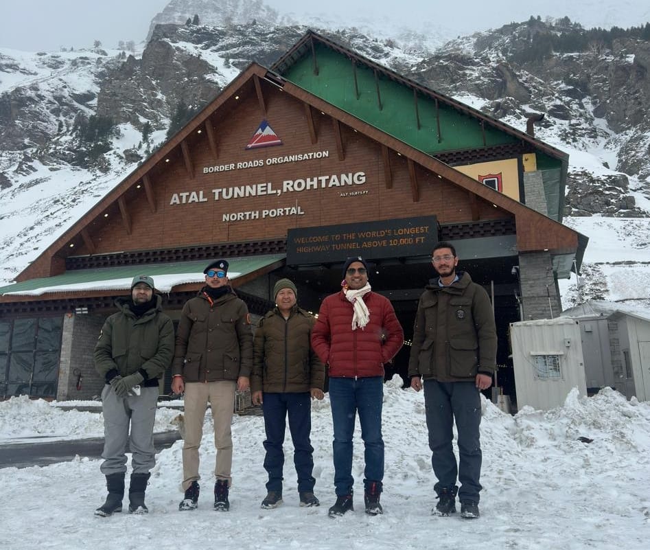 Snowfall in Atal Tunnel Rohtang, Jalori Pass