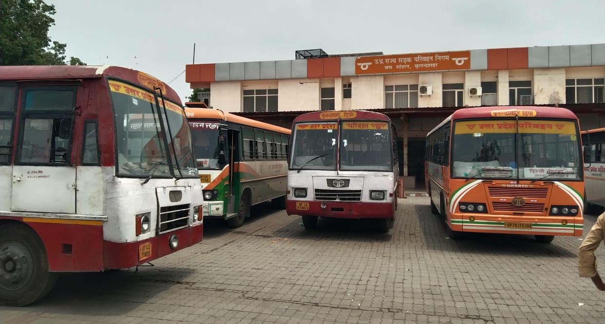 222 roadways bus from Bulandshahr ready to go to Mahakumbh