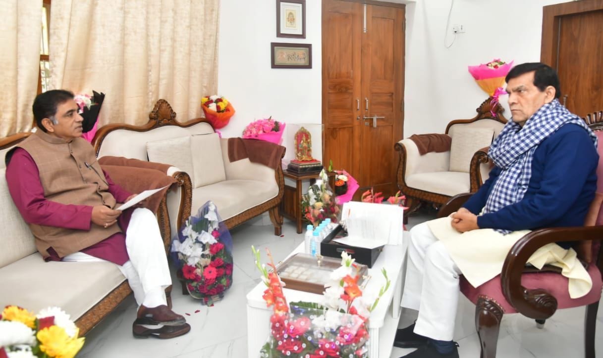Sadar MLA meets Urban Development Minister demanding construction of sewer line