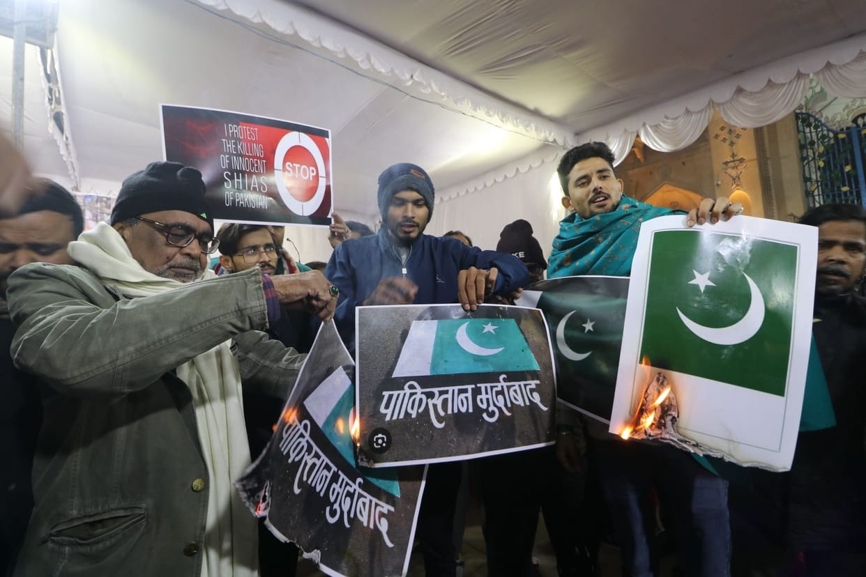 People of Shia community coming from Pakistan should be given citizenship