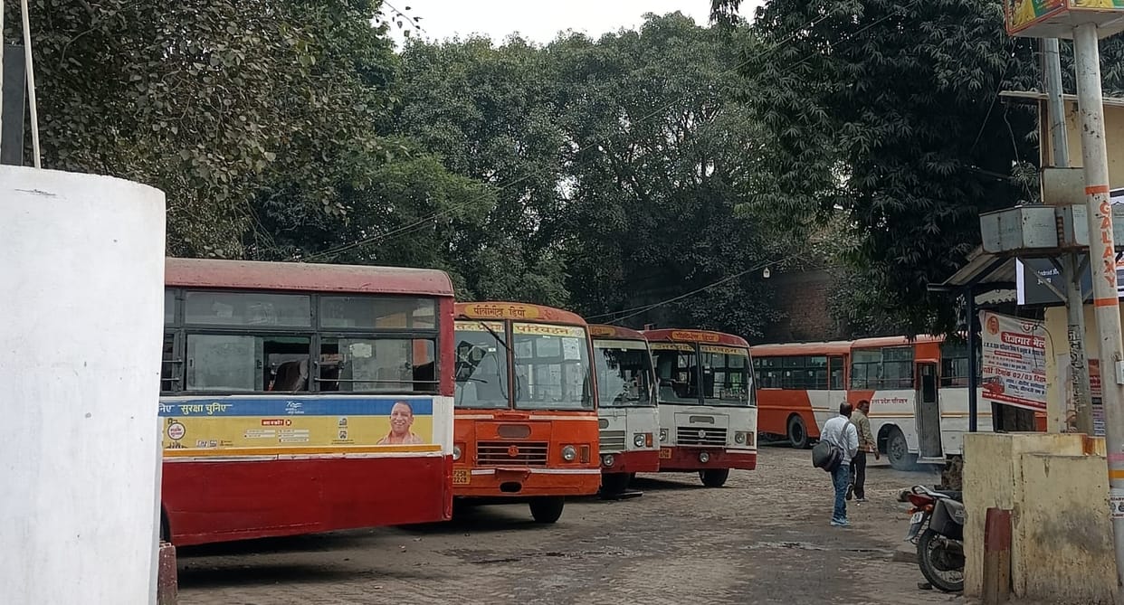 Passengers decreased in winter, number of buses on Delhi route reduced