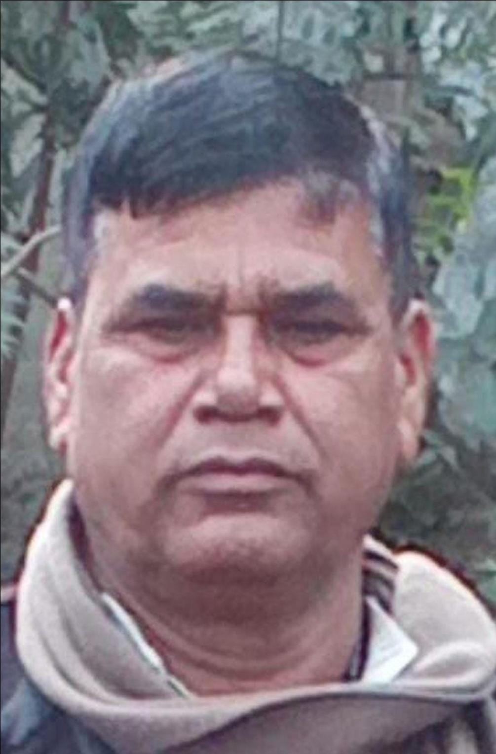 Bike collided with a parked tractor, Shikshamitra died, brother injured