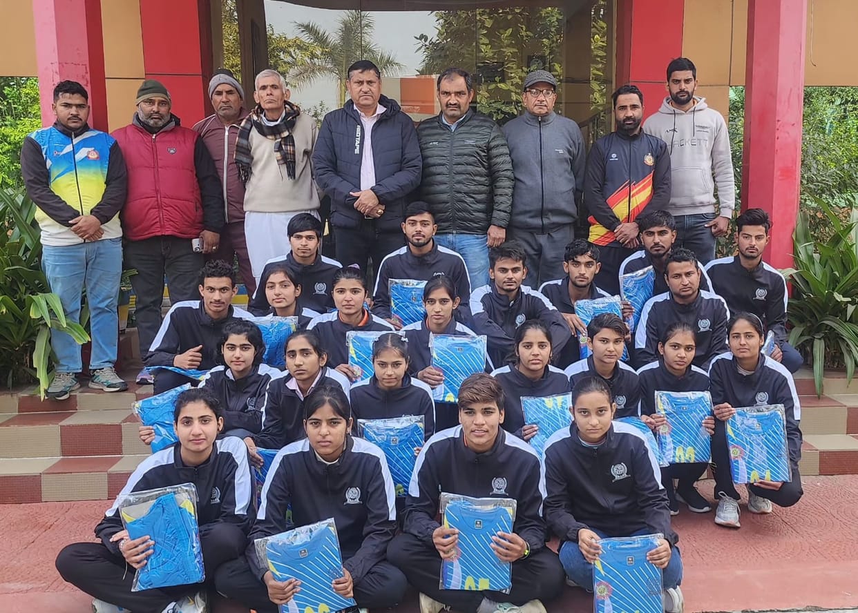 Players leave for 34th National Sepak Takraw Competition