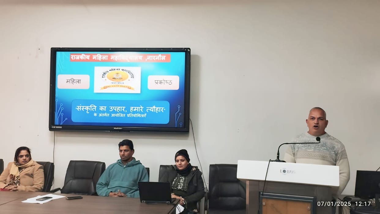 Shivani won in poetry recitation