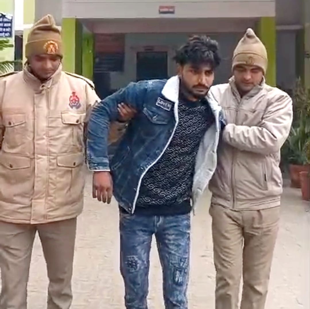 The accused of attempting to murder a girl student in public has been arrested