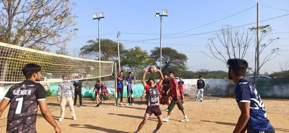 Thuiyan won the women's kho-kho competition and Kirdhan won the men's volleyball competition