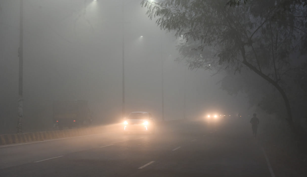 Fog in the morning, sunshine in the afternoon...cold wave lasted all day long