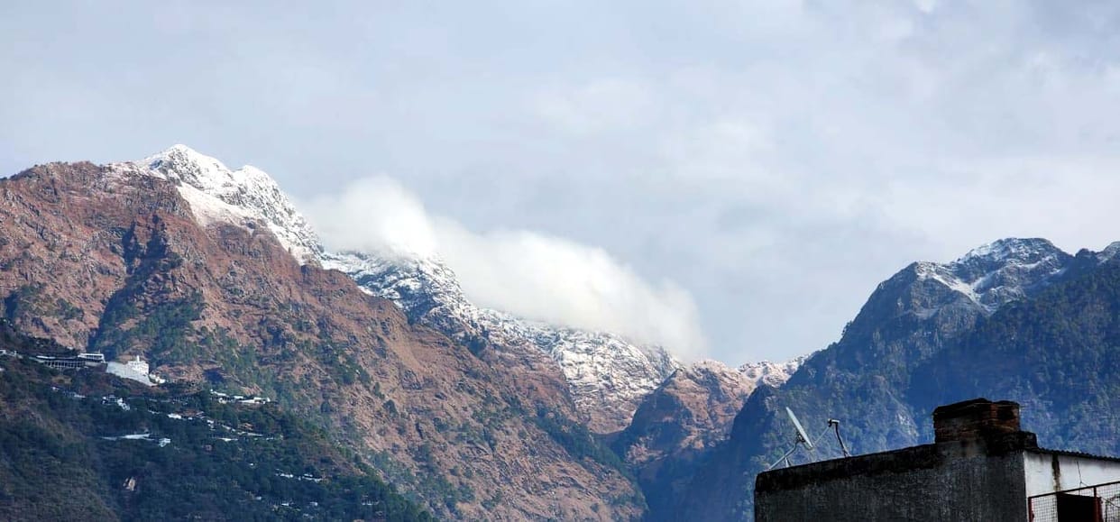 snowfall on trikuta peak