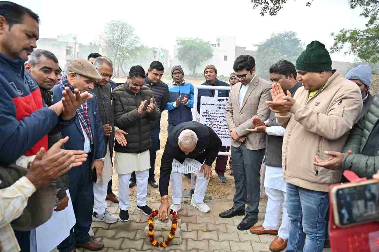 The drinking water project which was stalled for three and a half years has opened up, the remaining work of Amrit Yojana was started by the Cabinet Minister