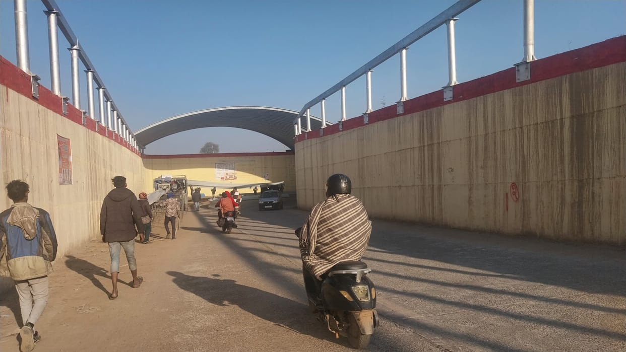 Sheds being installed on Litani Road and Uchana Kalan unmanned underpass