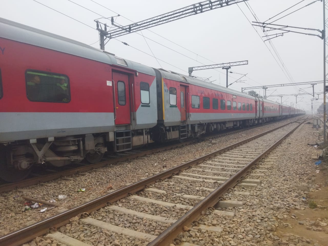 Pooja Superfast Express arrived 10 hours late
